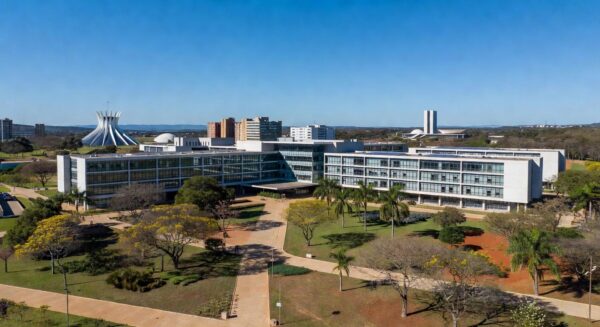 Hospital público em Brasília representando nomeação de profissionais para a Saúde do DF.