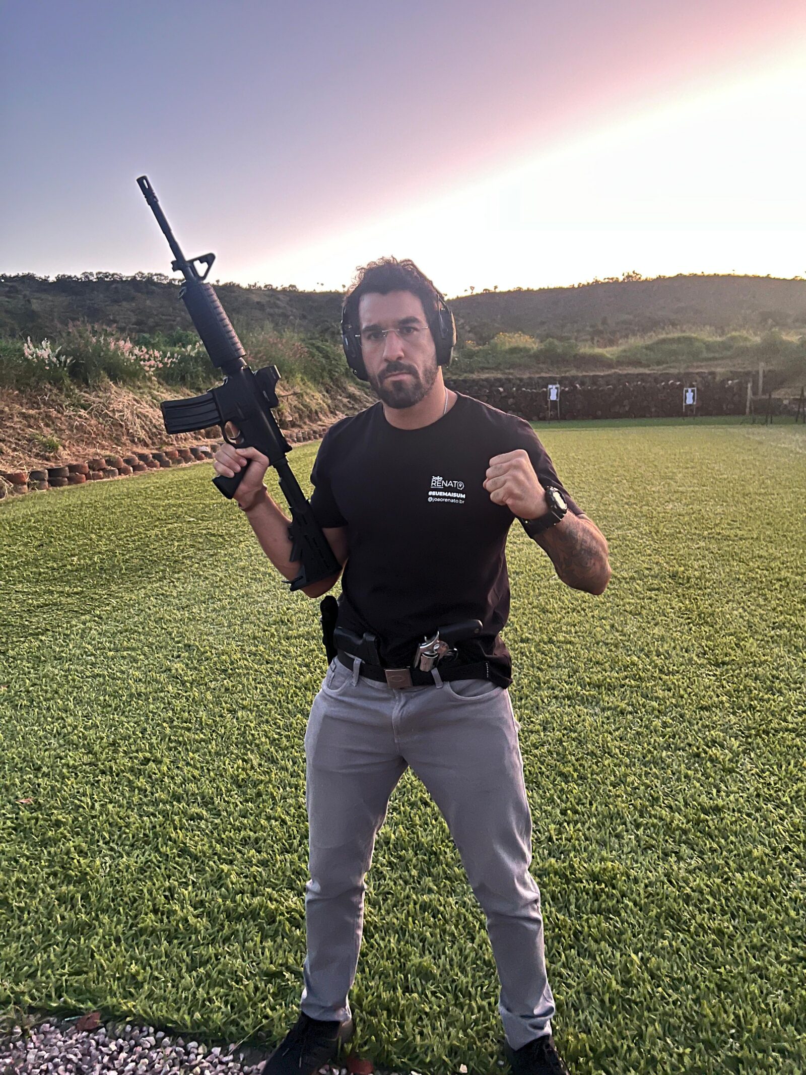Policial João Renato é opção para 51,3% dos eleitores indecisos em Brasília