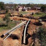Infraestrutura de saneamento abandonada em São Sebastião após 30 anos