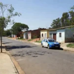 Viatura policial em rua de Ceilândia após prisão por homicídio